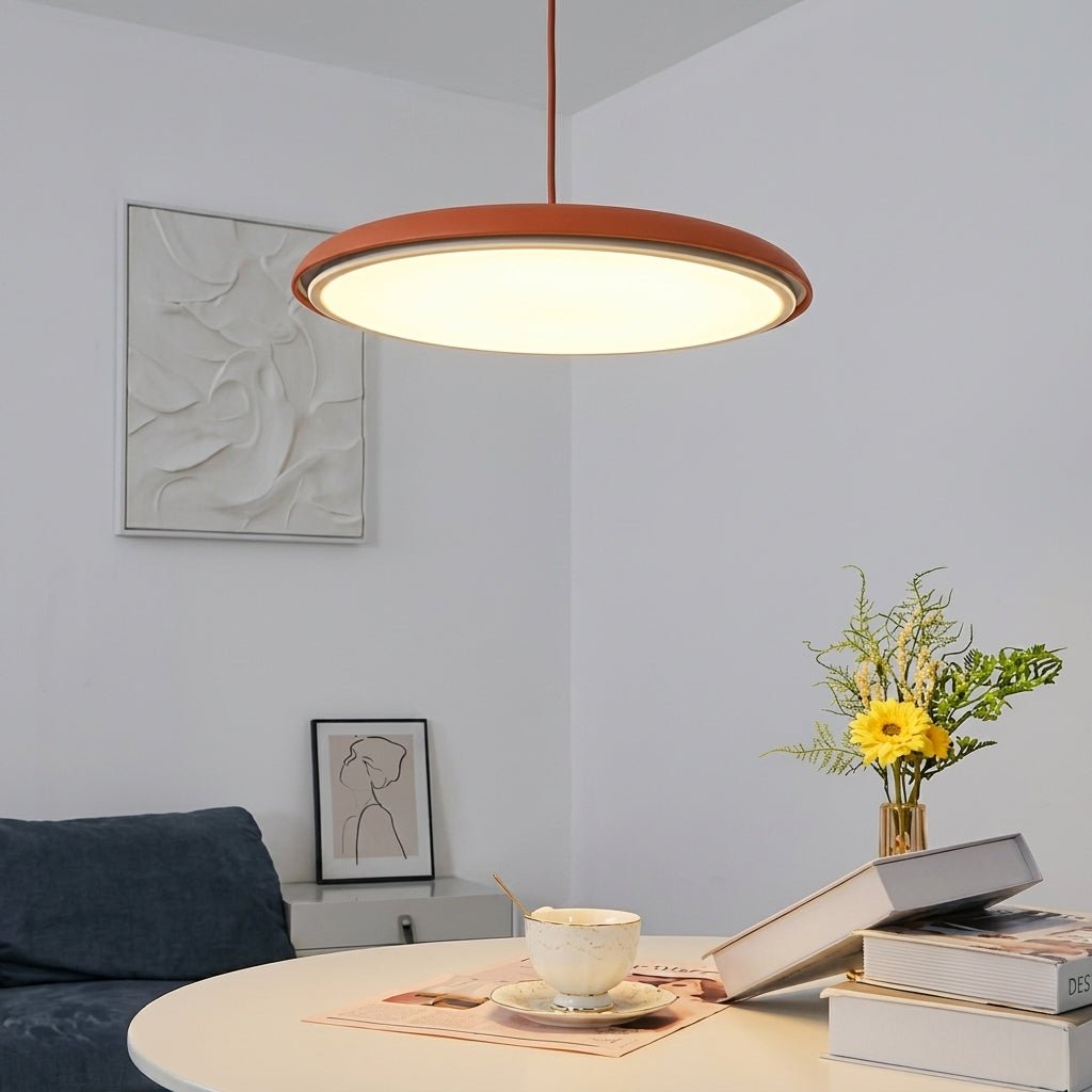 Bauhaus Pendelleuchte mit Flachem Rundem Schirm - Pendelleuchte - Orange - Voldeva