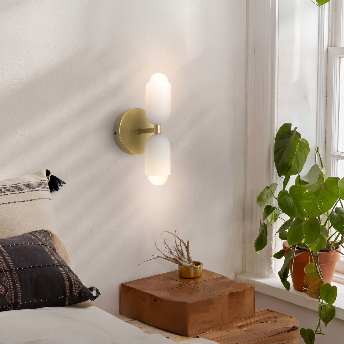 Doppelkopf Wandleuchte mit Glaszylindern im Messing-Design - Wall Light Fixtures - Gold - Voldeva