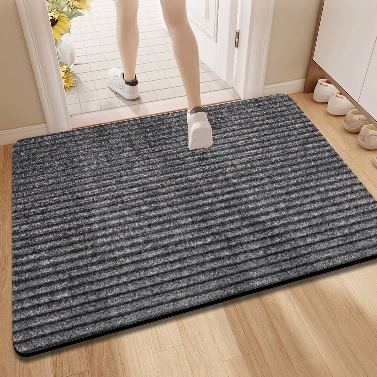 Rechteckige Eingangsmatte Gerippt Gestreift für Haustür und Flur Innenbereich - Door Mats - Grau - Voldeva