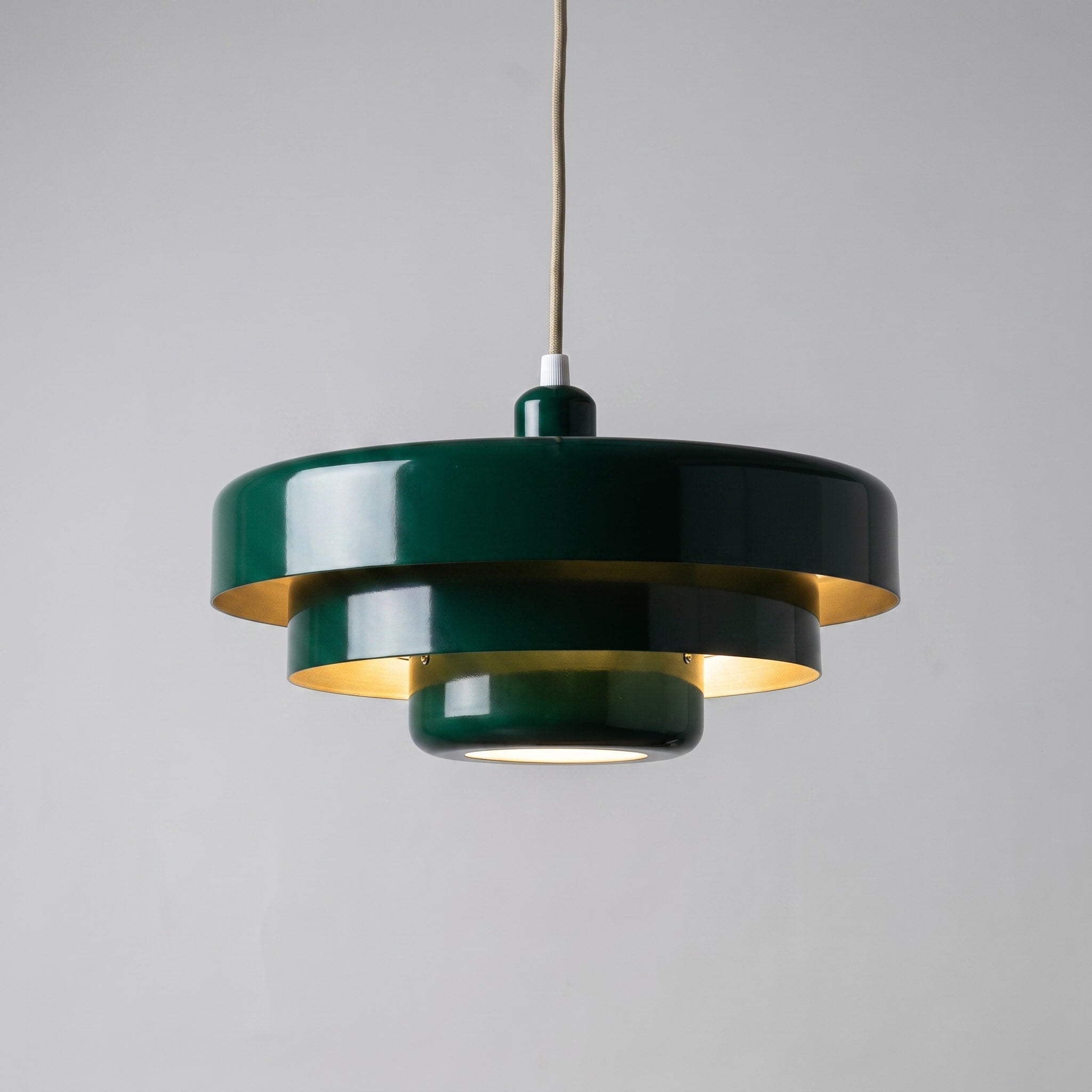Mehrstufige Runde Pendelleuchte im Retro-Design