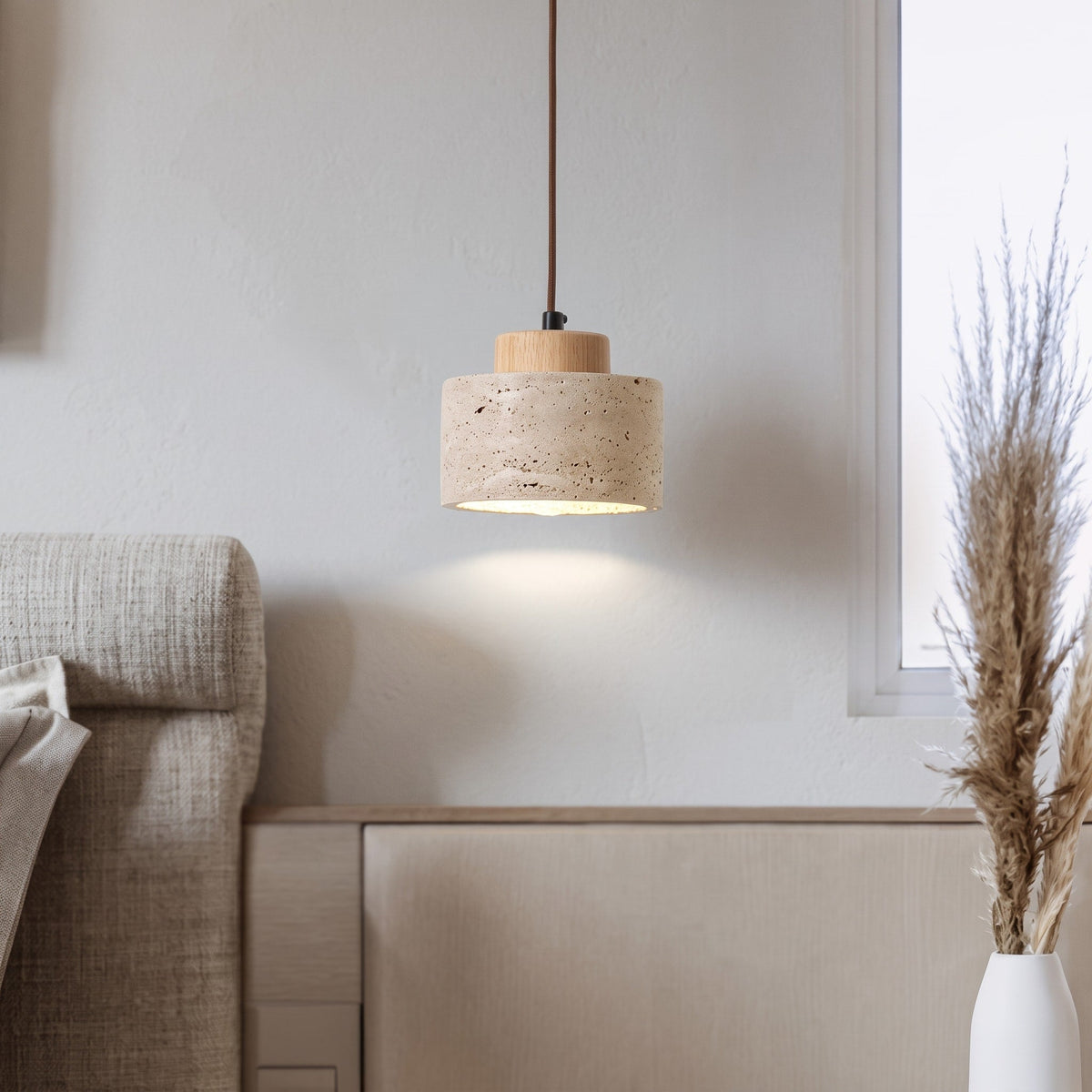 Skandinavisch Pendelleuchte Travertin Optik mit Holzfassung - Pendant Light Fixtures - Eiche - Voldeva
