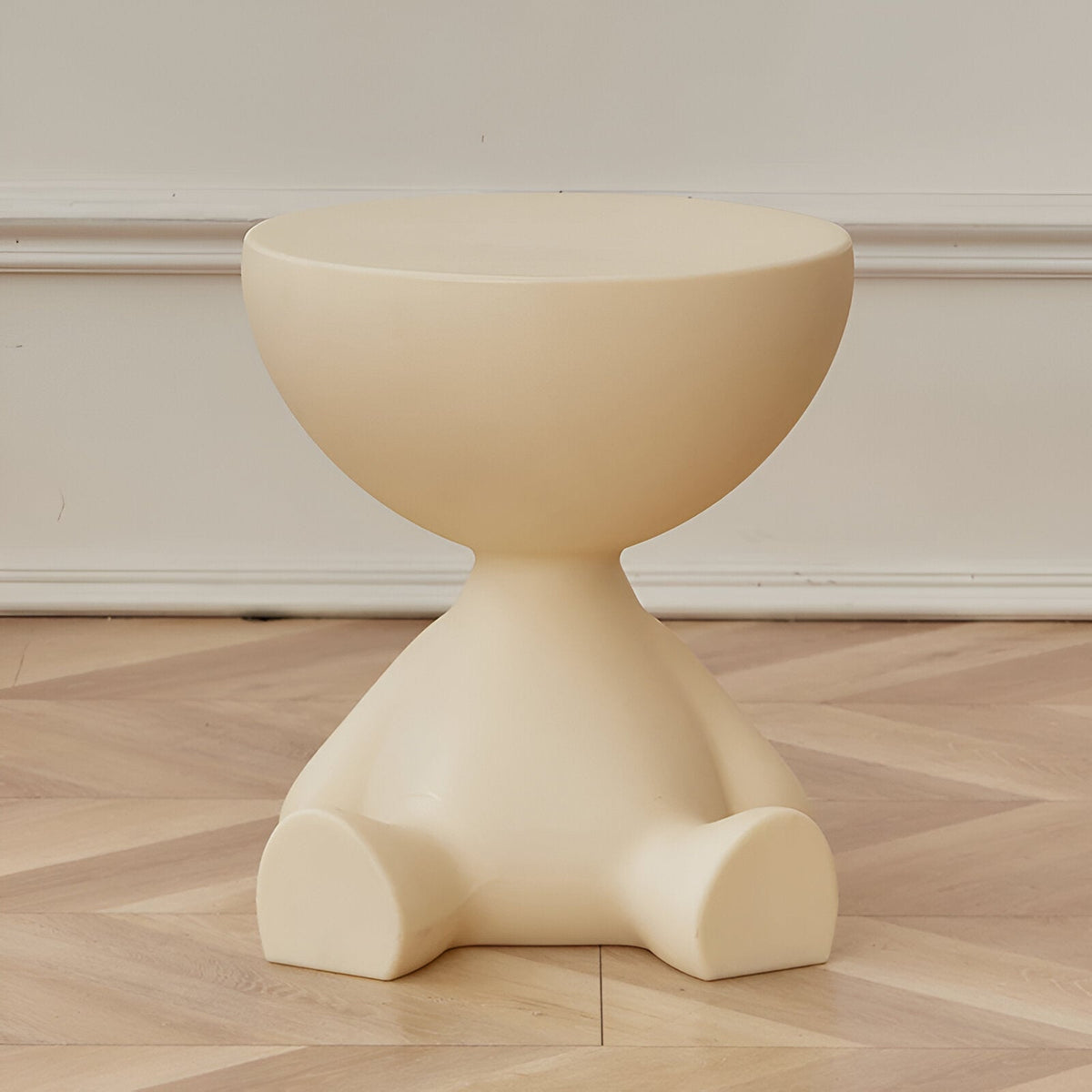 Skulpturaler Beistelltisch mit Tierfigur Design für Wohnzimmer - End Tables - Beige - Voldeva