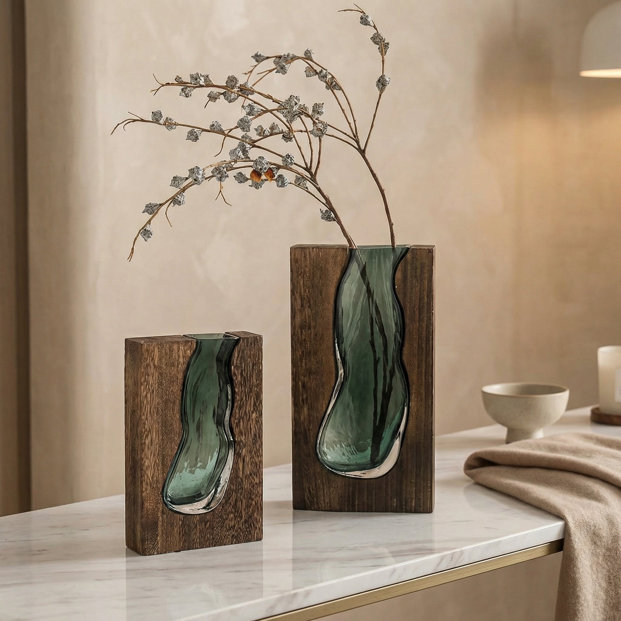 Vase mit Holzrahmen im Live-Edge-Design - Vases - Klein - Voldeva