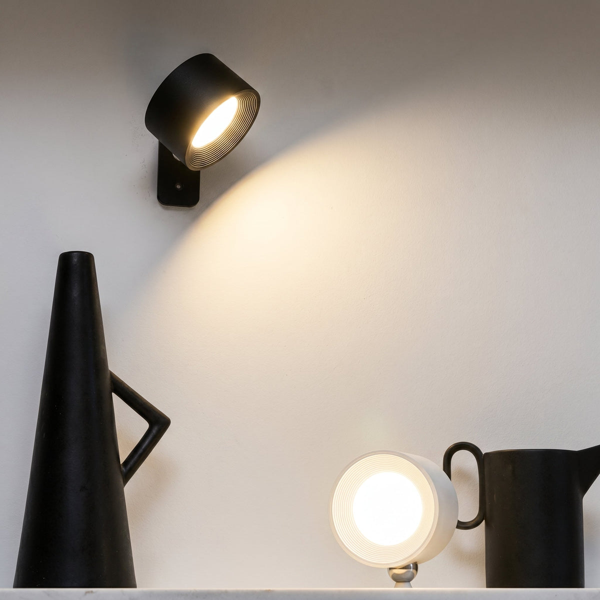 Wiederaufladbare Magnetische LED - Spot Wandlampe - LED - Wandleuchte - Schwarz - Voldeva