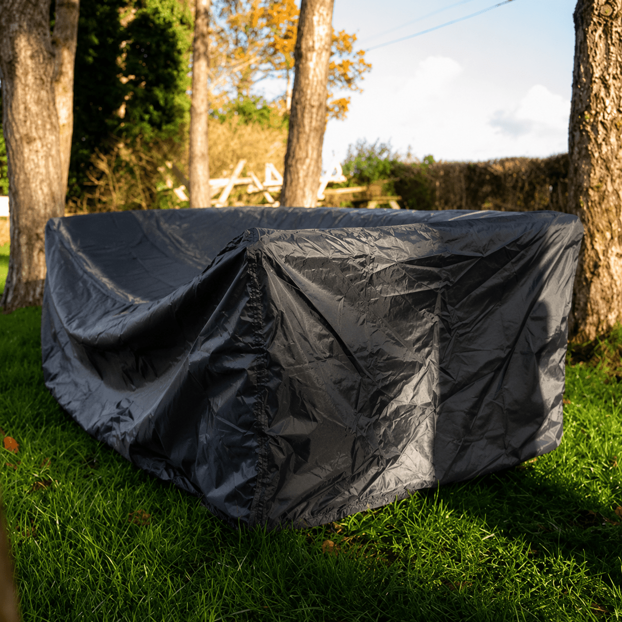 Witterungsbeständige Gartenmöbel Abdeckung - Außenabdeckung - Schwarz - Voldeva