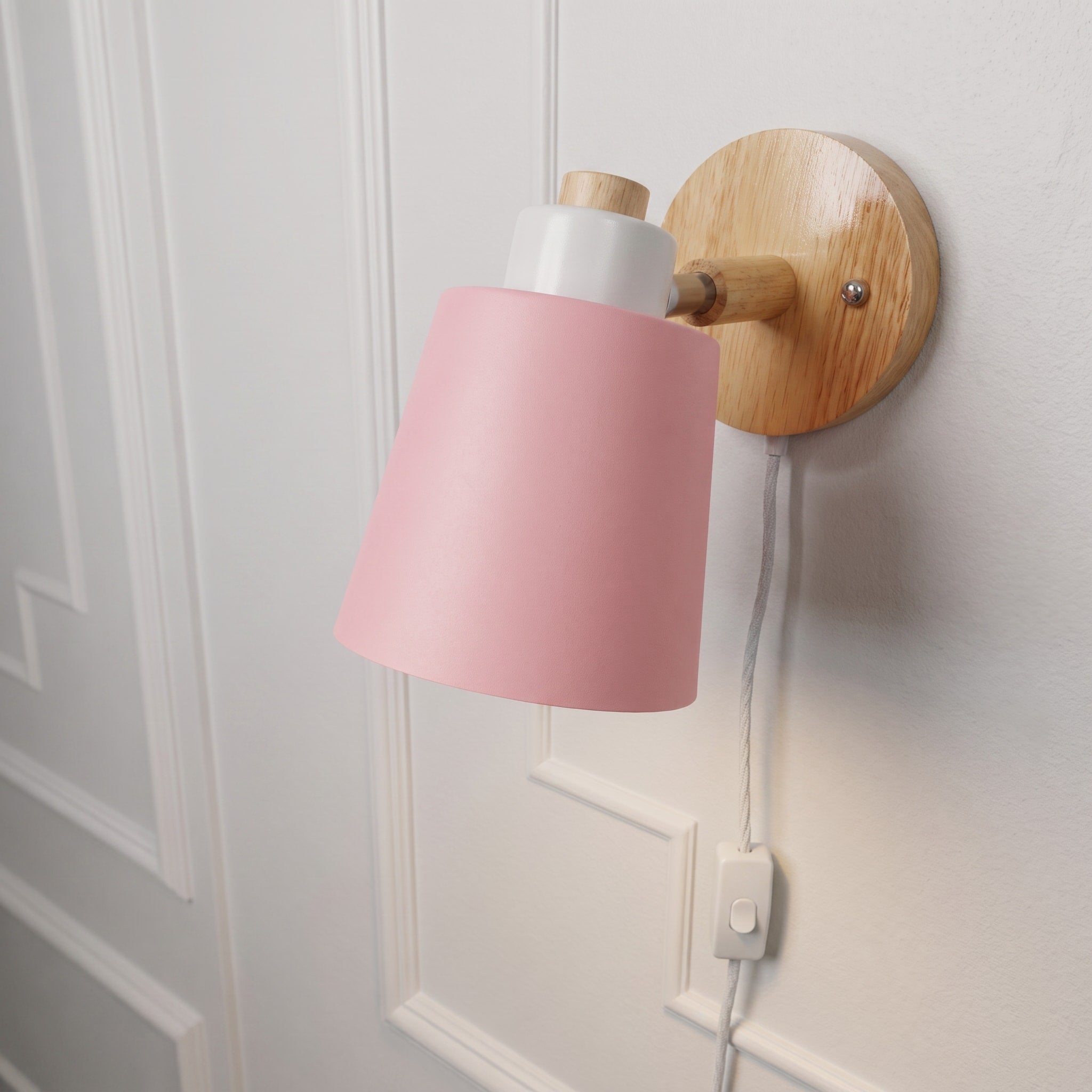 Verstellbare Schirm Wandleuchte mit drehbarem Lampenschirm