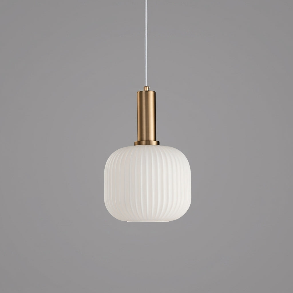 Vintage Gerippte Glas-Pendelleuchte mit Messingfassung