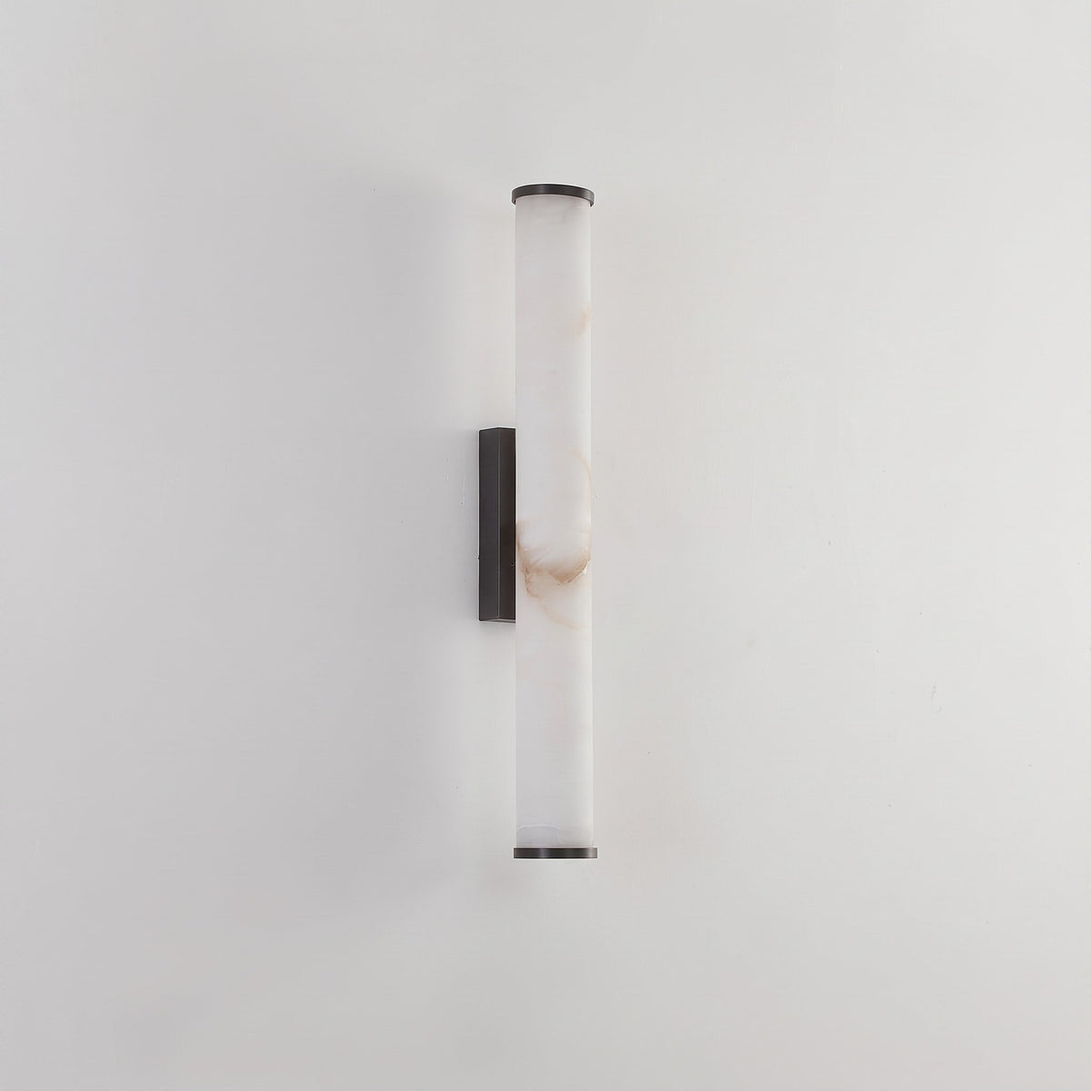 Alabaster Wandleuchte Zylindrisch mit Metallsockel - Wall Light Fixtures - Schwarz - Voldeva