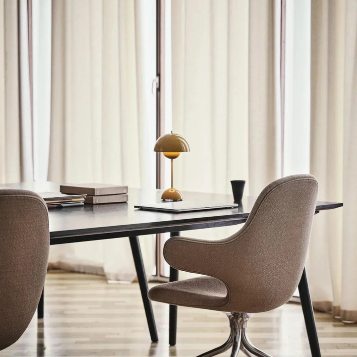 AuroraGlow LED Tischleuchte Modernes Design - Tischlampen - Voldeva