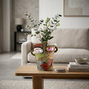 Dekorative Blumenvase im Abstrakten Gesichtsdesign - Vasen - Voldeva