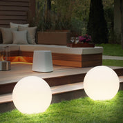 Dekorative LED - Kugel - Leuchte für drinnen und draußen - Gartenbeleuchtung - 12x12x12 cm - Voldeva