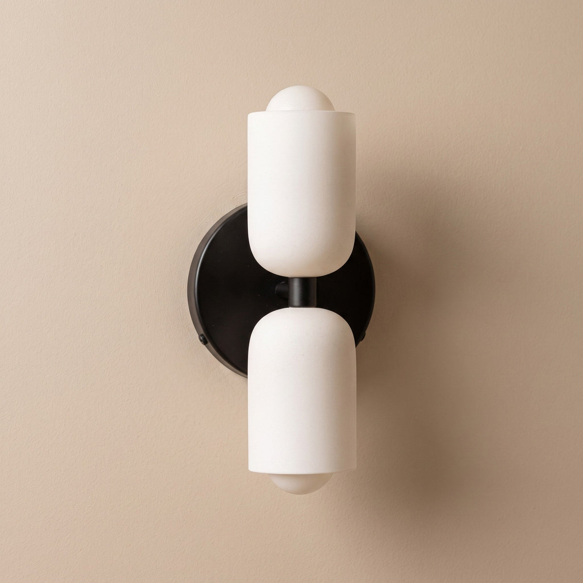Doppelkopf Wandleuchte mit Glaszylindern im Messing-Design - Wall Light Fixtures - Schwarz - Voldeva