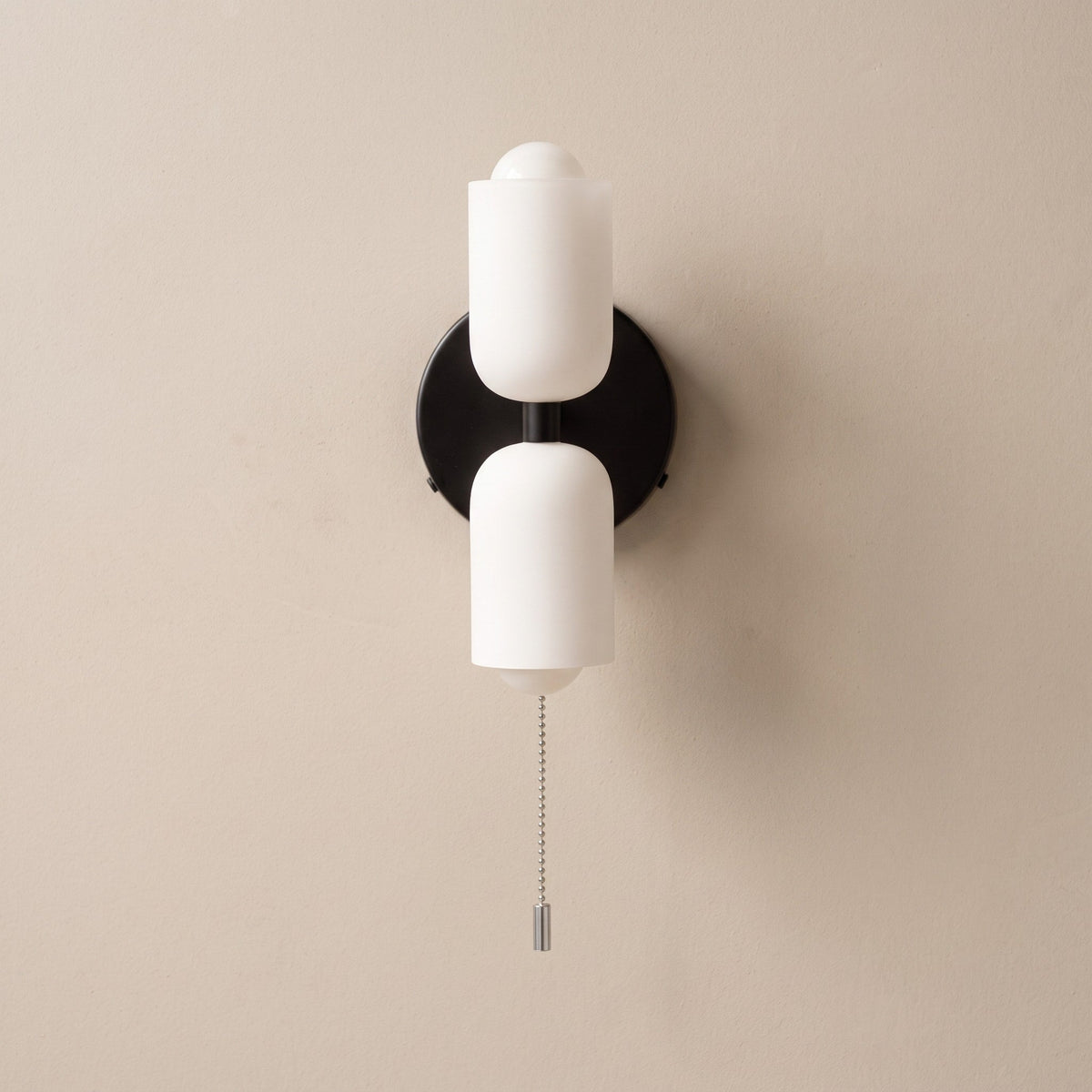 Doppelkopf Wandleuchte mit Glaszylindern im Messing-Design - Wall Light Fixtures - Schwarz - Voldeva