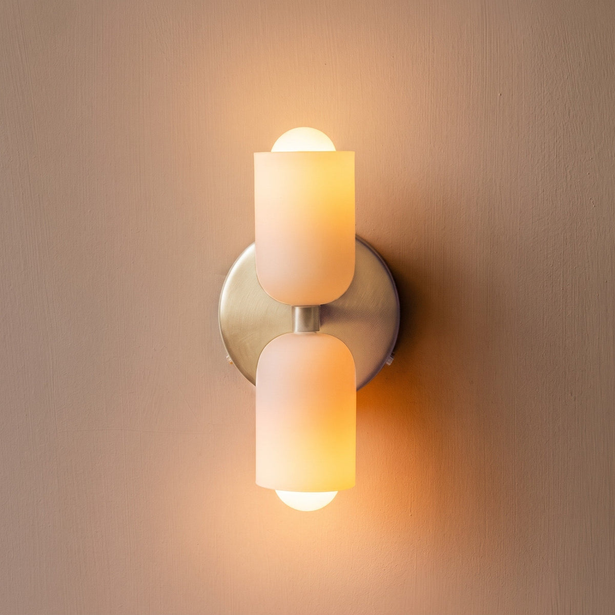 Doppelkopf Wandleuchte mit Glaszylindern im Messing-Design - Wall Light Fixtures - Gold - Voldeva