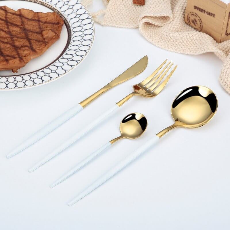 Edelstahl Weiß - Gold Besteckset 24 - teilig Modern & Minimalistisch - Küchenutensilien - Voldeva