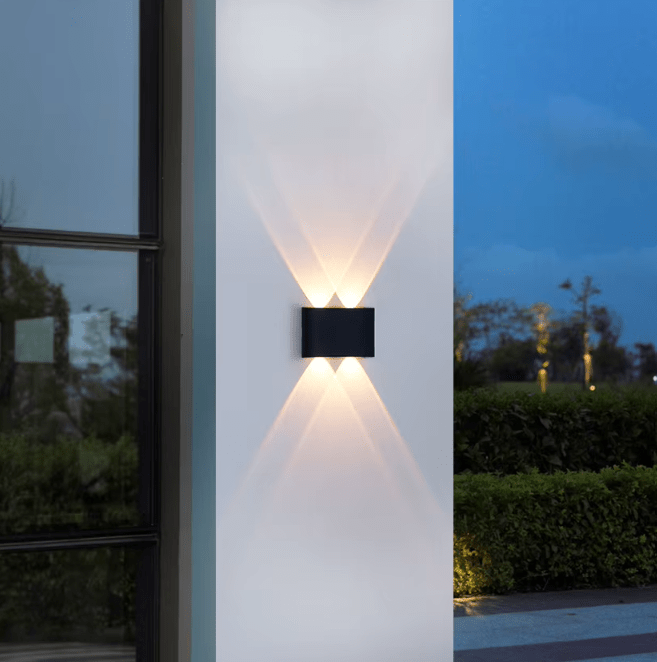 Elina – Moderne LED Wandleuchte für Innen & Außen in Schwarz & Weiß - Wandleuchte - 6W | Schwarz - Voldeva