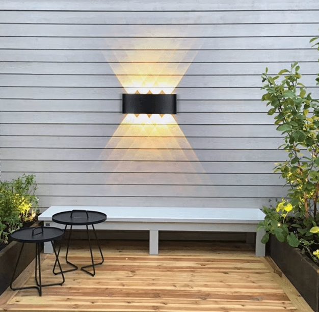 Elina – Moderne LED Wandleuchte für Innen & Außen in Schwarz & Weiß - Wandleuchte - 6W | Schwarz - Voldeva