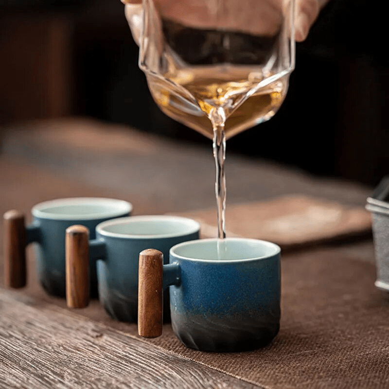 Espressobecher Mit Vintage Design Und Holzgriff - Becher - Schwarz - Voldeva