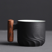 Espressobecher Mit Vintage Design Und Holzgriff - Becher - Schwarz - Voldeva