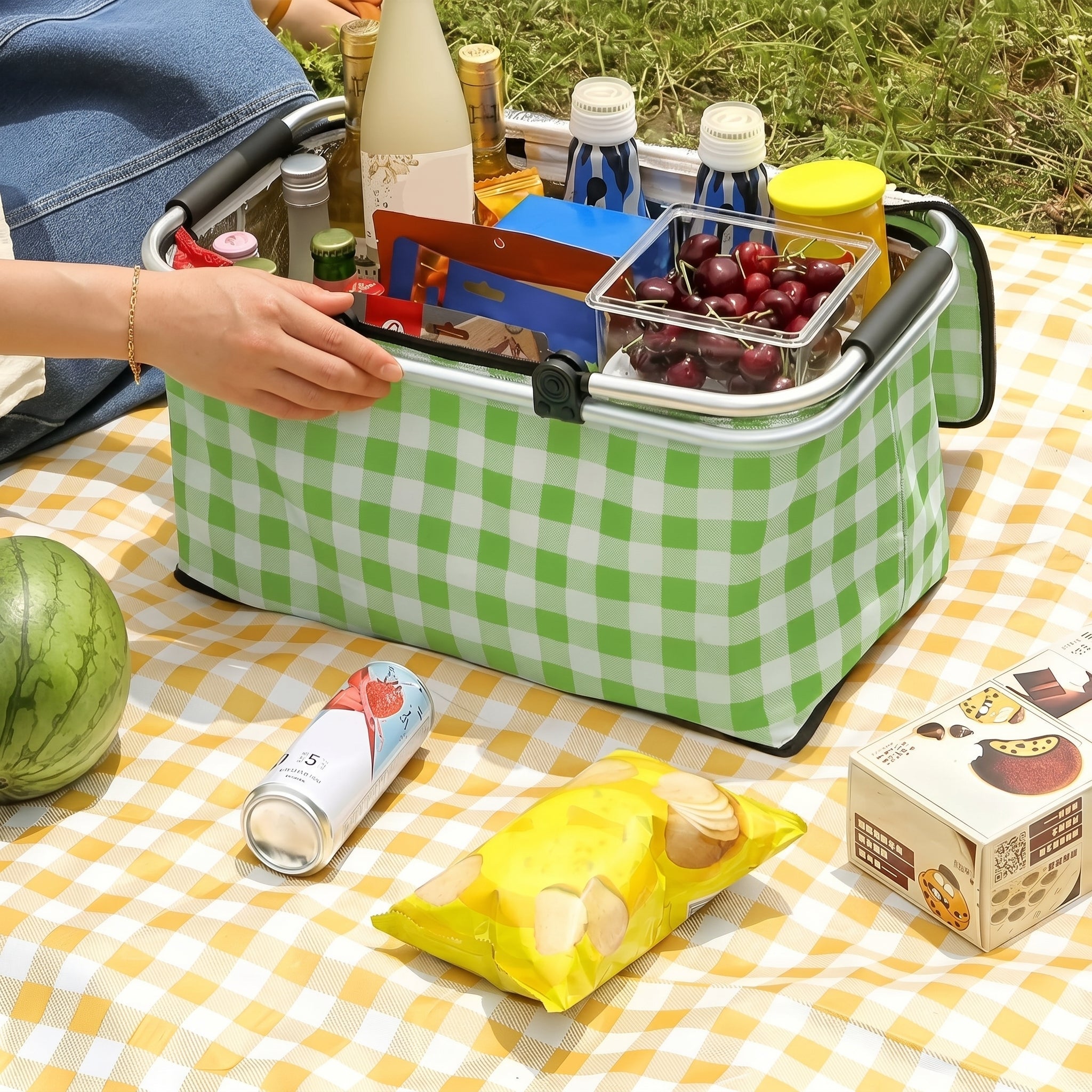 Faltbarer Picknickkorb mit Karo - Muster und Doppelreißverschluss - Picknickkorb - Grün - Voldeva