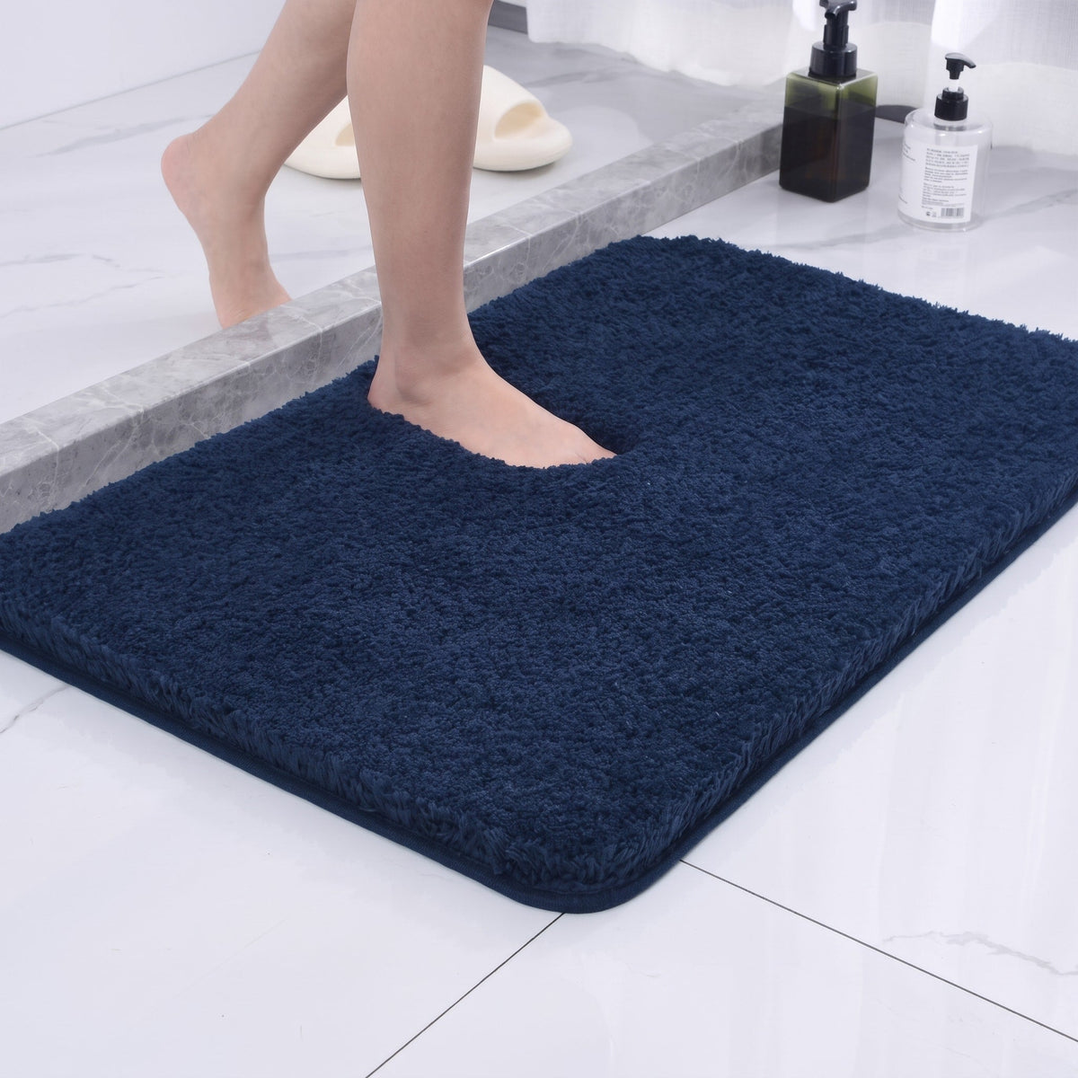 Flauschige Badematte Rutschfest Hochflor Mikrofaser - Bath Mats & Rugs - Blau - Voldeva