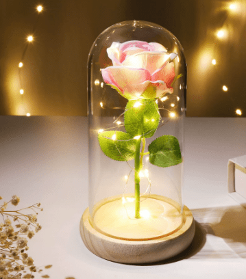 Flore – Rose in Glaskuppel mit LED - Beleuchtung - Dekorationen - Voldeva