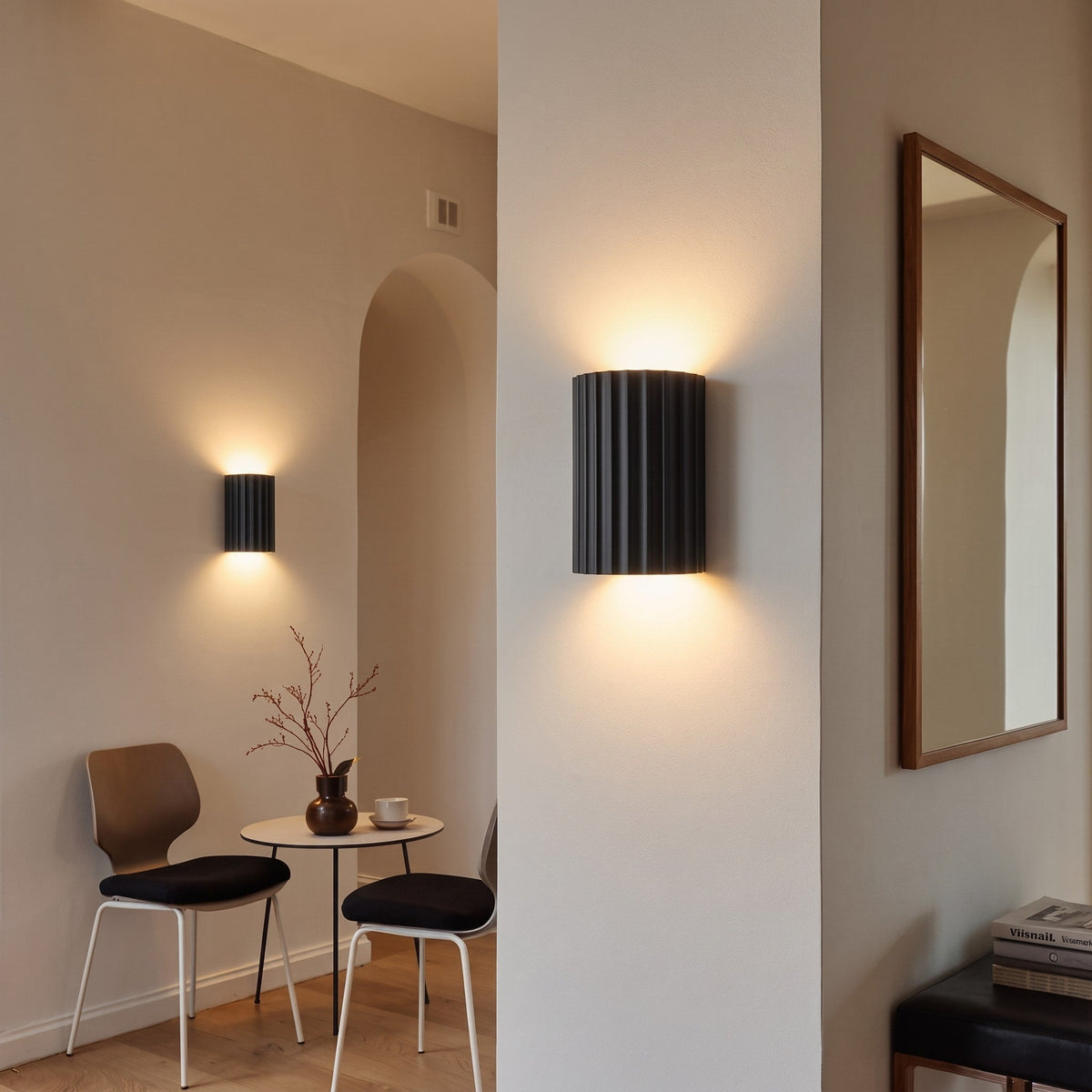 Geriffelte Wandleuchte mit gerippter Struktur im Säulendesign - Wall Light Fixtures - Schwarz - Voldeva