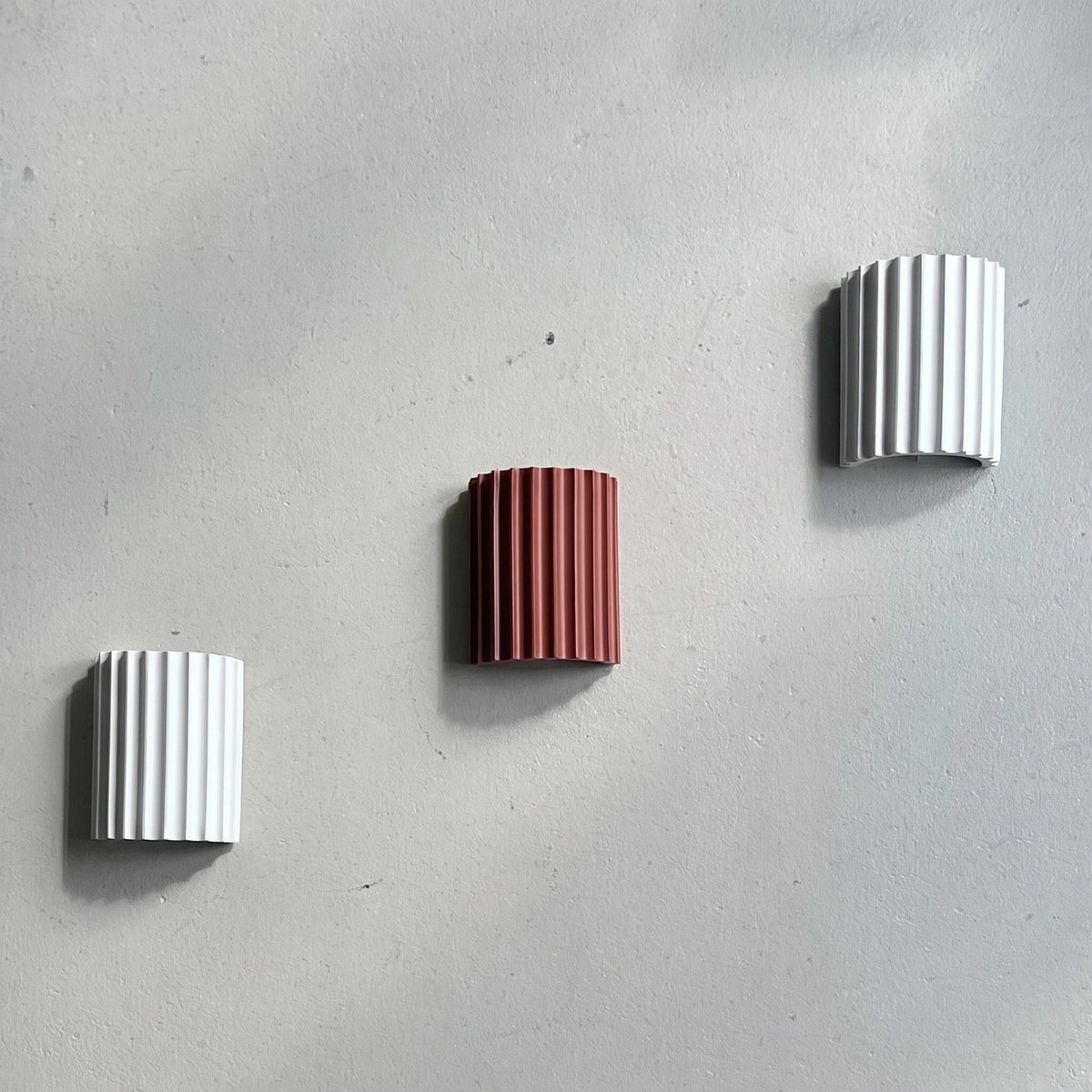 Geriffelte Wandleuchte mit gerippter Struktur im Säulendesign - Wall Light Fixtures - Orange - Voldeva