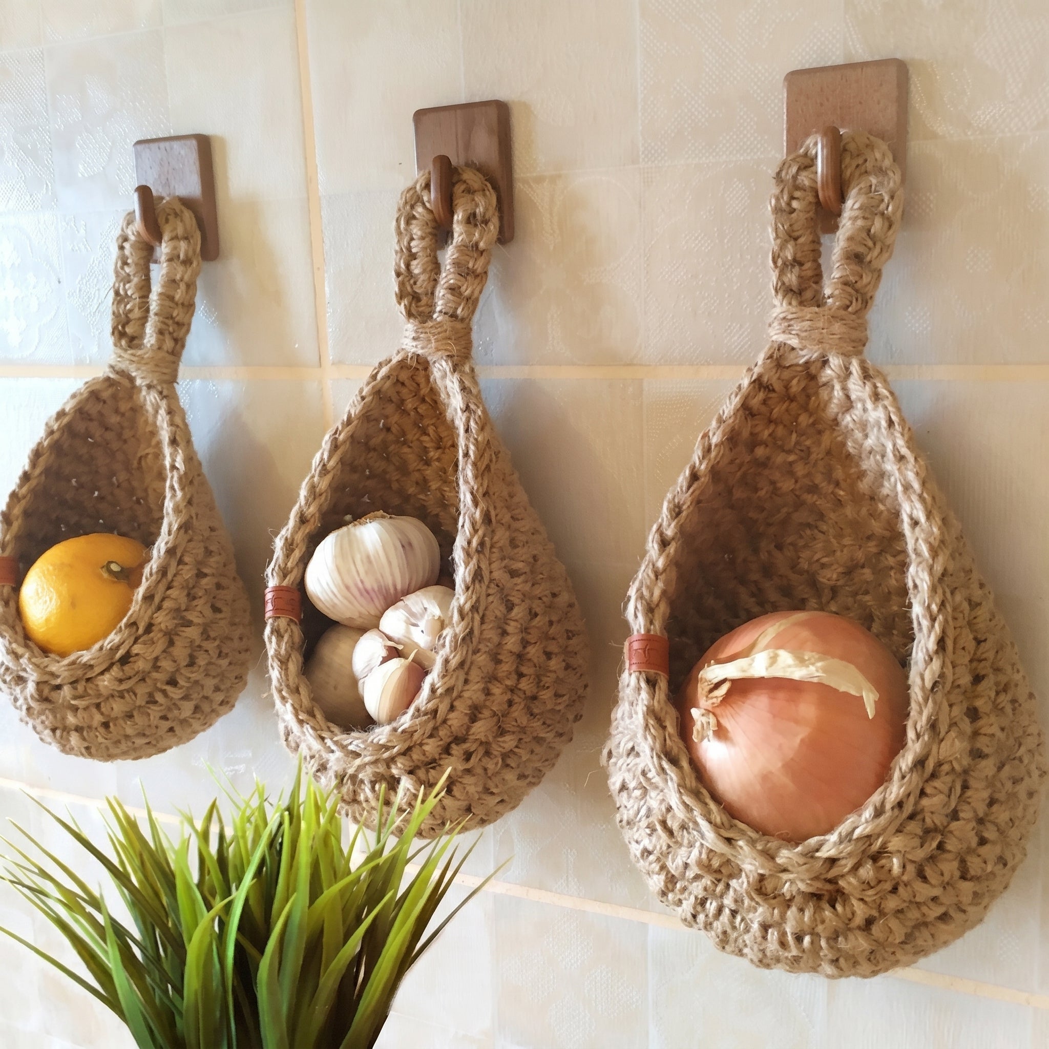 Gewebter Wandkorb für Obst und Gemüse - 21x21x23 cm - Voldeva