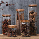 Glas-Vorratsglas mit Holzdeckel