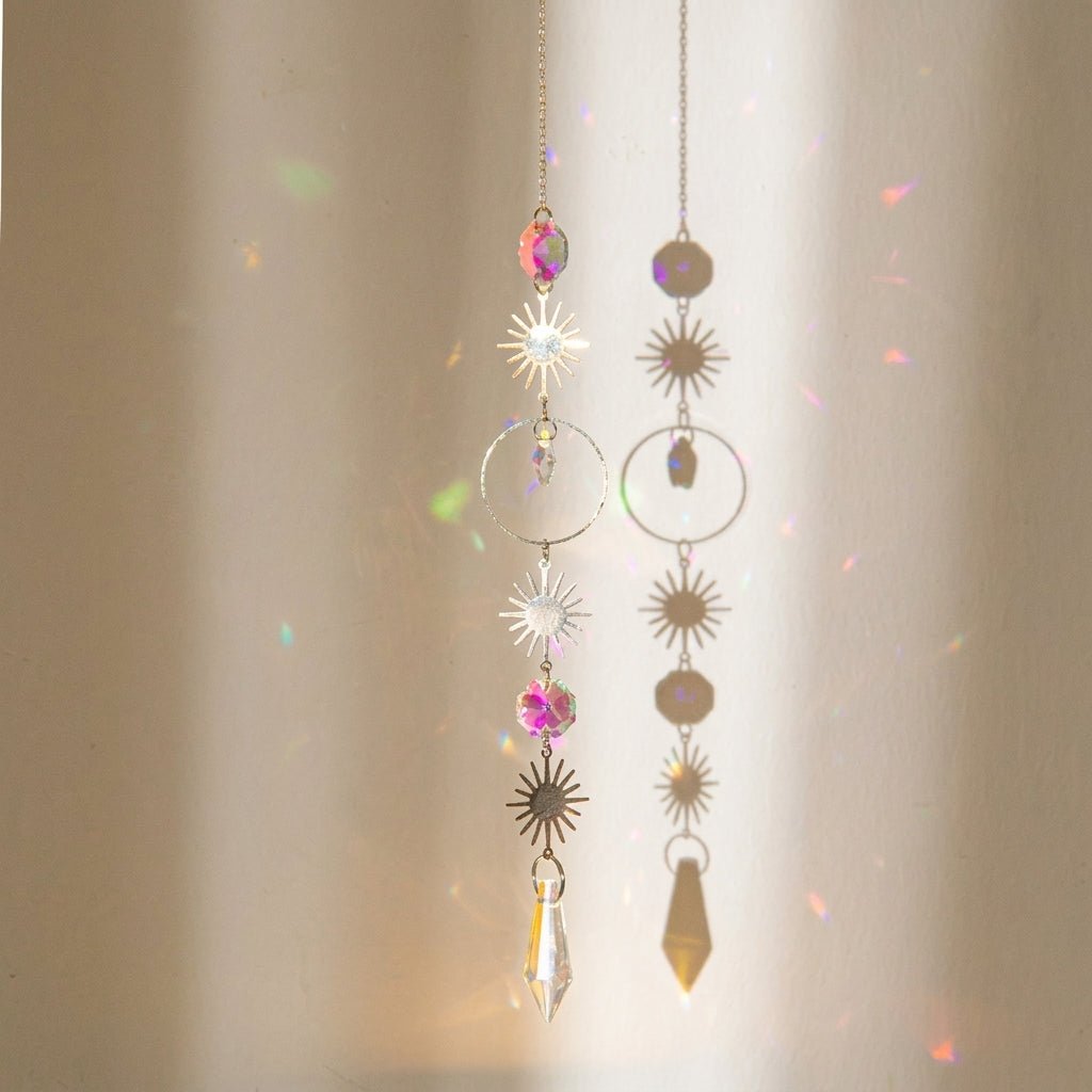 Hängender Kristall Suncatcher Mond und Sterne Design - Sonnenfänger - Gelassenheit - Voldeva