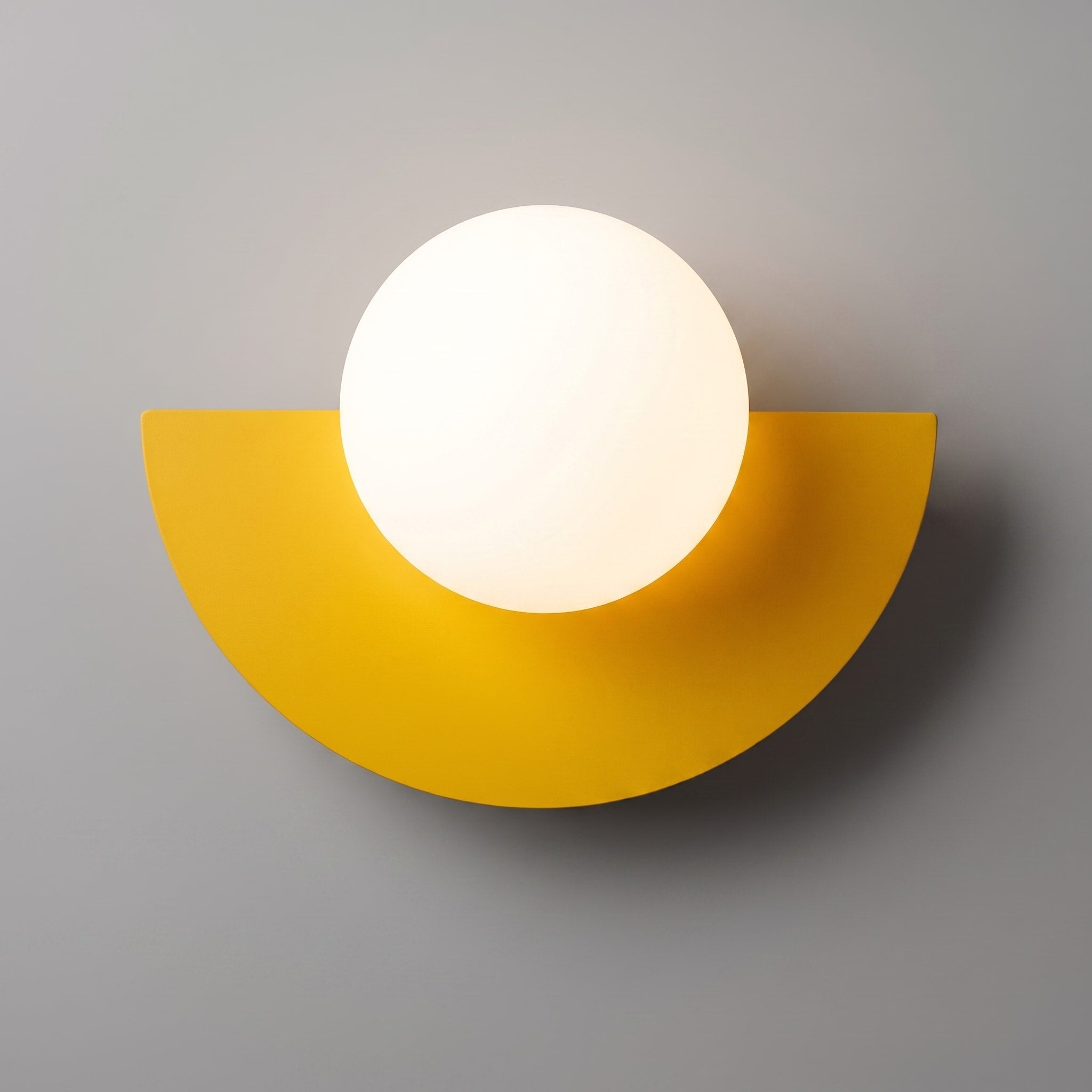 Halbrunde Wandleuchte im minimalistischen Design - Wall Light Fixtures - Gelb - Voldeva