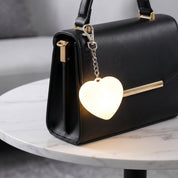 Handliches Mini - Nachtlicht für Handtaschen - Leuchtende Handtasche - Herz - Voldeva