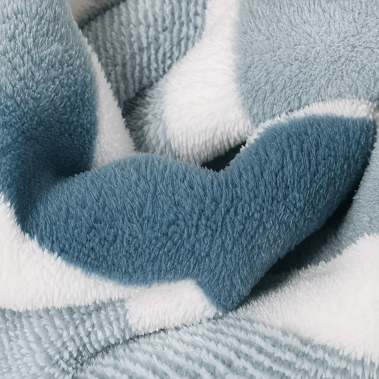 Handtuch Set aus weichem Vlies für Bad und Wellness - Towels - Blau - Voldeva