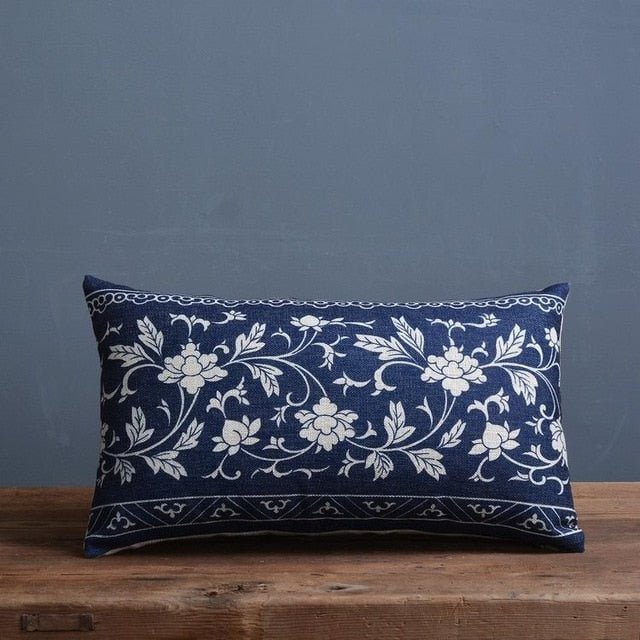Imperial Blau – Luxuriöser Kissenbezug mit Traditionellem Chinesischem Porzellanmuster - Cushion - Voldeva