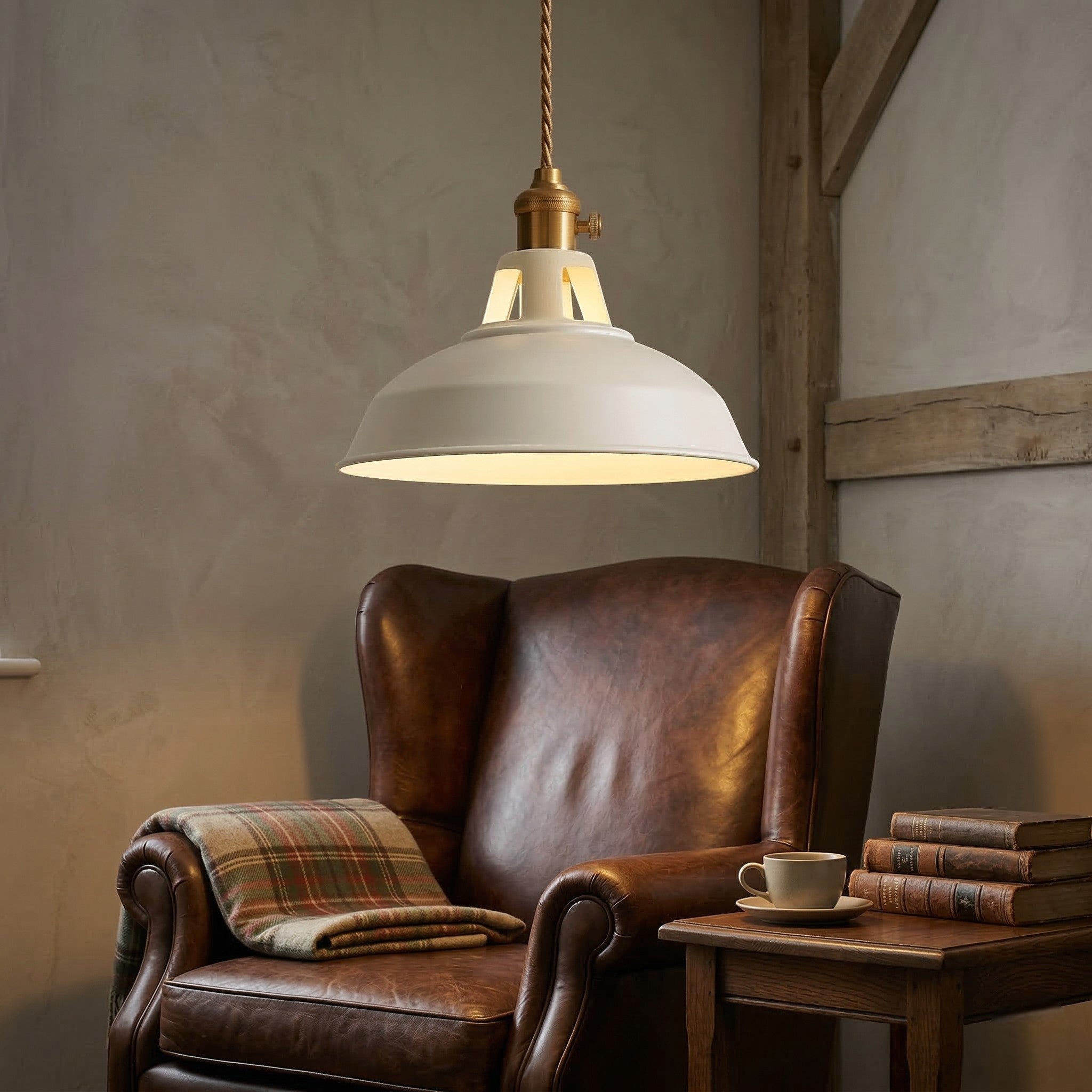 Industrielle Pendelleuchte im bunten Dome - Design - Pendants - Weiß - Voldeva