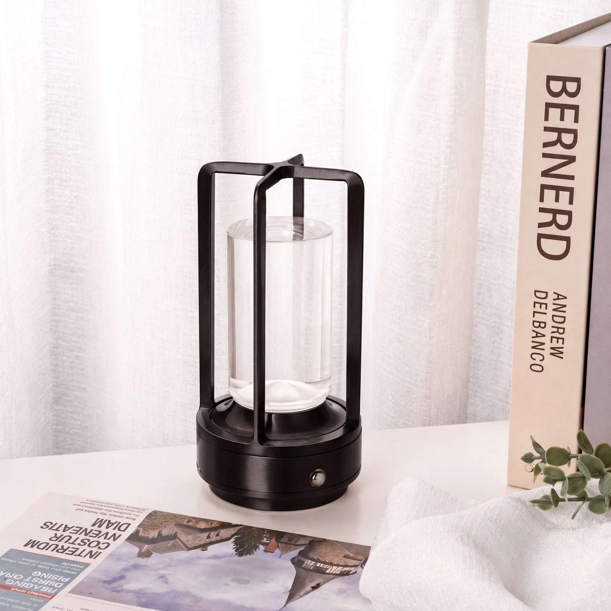 Kabellose Kristall Tischlampe im Laternendesign - Table Lamps - Schwarz - Voldeva