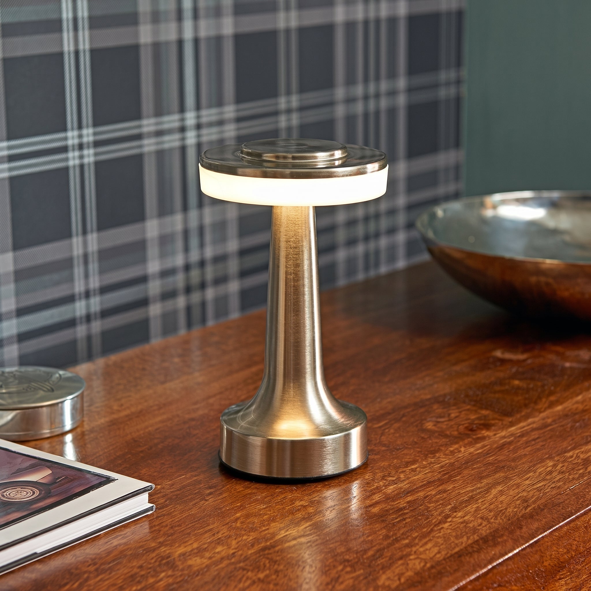 Kabellose LED Tischlampe mit Touch-Funktion und T-Design - Tischlampe - Silber - Voldeva