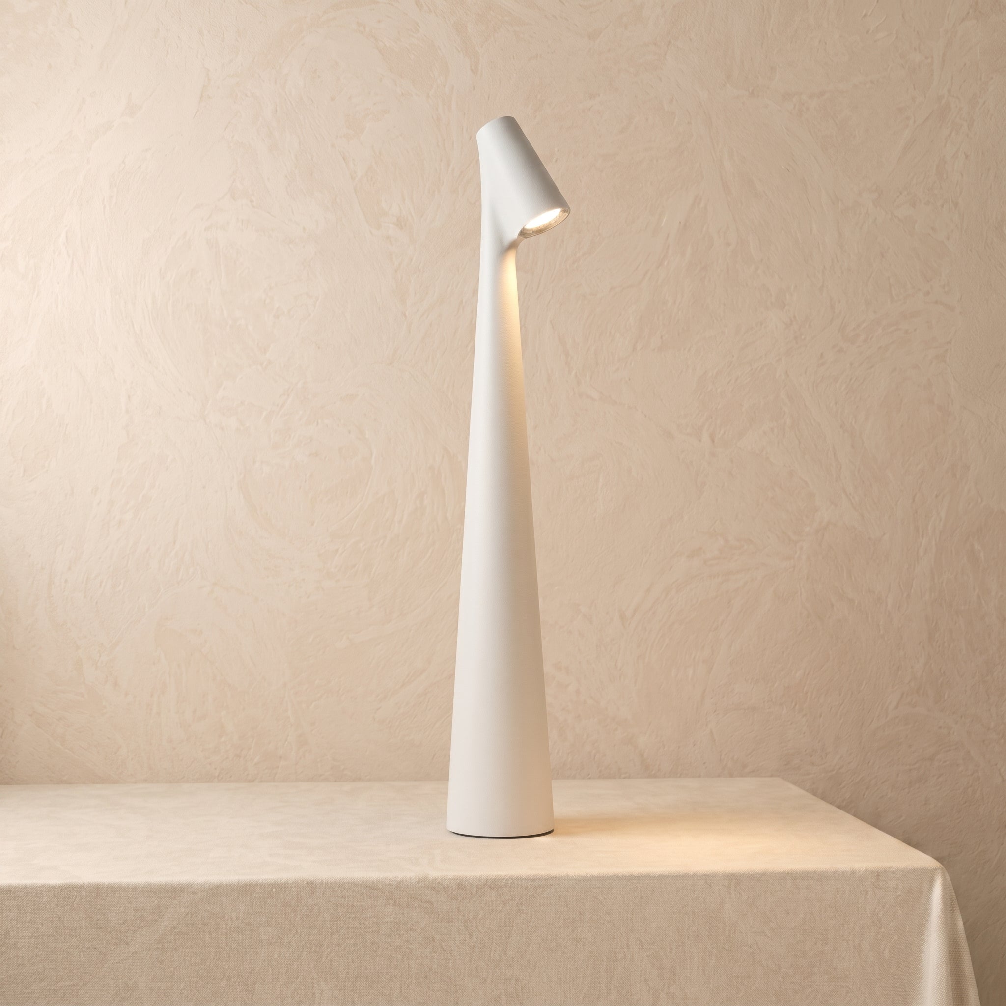 Kabellose Schlanke Tischlampe im Modernen Kegeldesign - Tischlampe - Weiß - Voldeva
