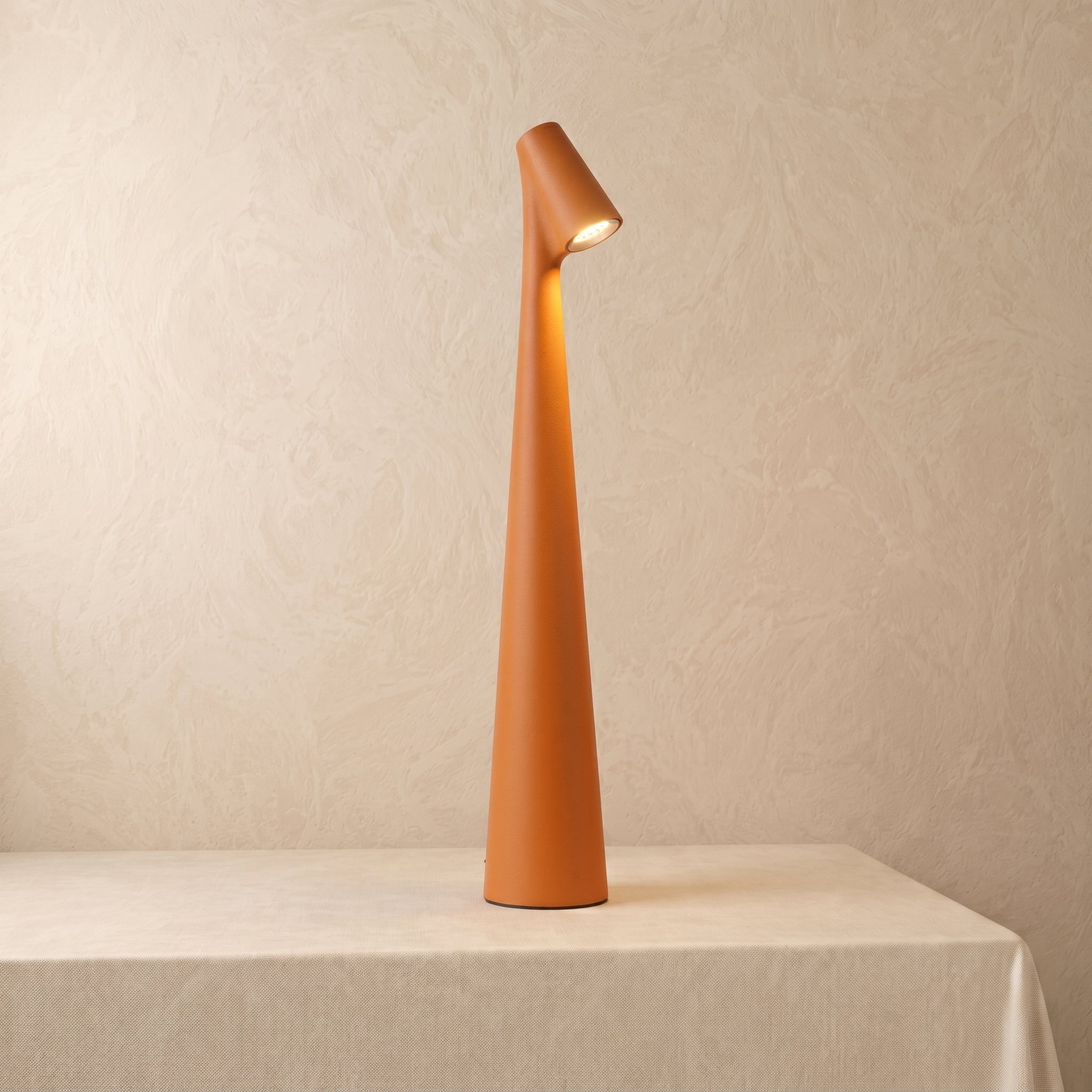 Kabellose Schlanke Tischlampe im Modernen Kegeldesign - Tischlampe - Orange - Voldeva