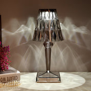 Kristall Diamantförmige Tischlampe mit Quadratischem Sockel - Tischlampe - Kristall - Voldeva