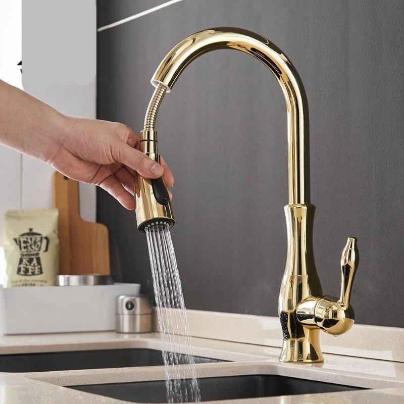 Küchenarmatur mit Ausziehbrause - Wasserhahn - Gold - Voldeva