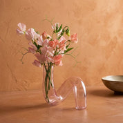 Kurvenförmige Vase mit Kerzenhalter - Vasen - Rosa - Voldeva