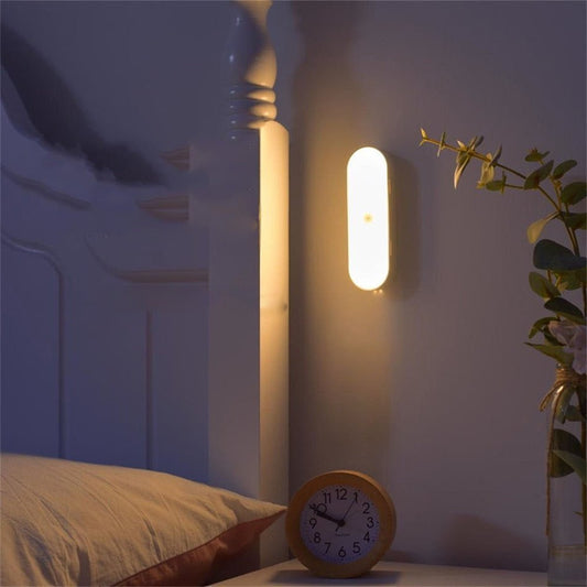 LED Wandleuchte mit Bewegungsmelder Wiederaufladbar Energiesparend Innen Außen - Appliques murales - Voldeva