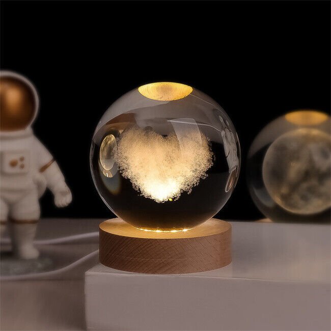 Leuchtende 3D Kristallkugel Tischlampe Galaxie Motiv - Tischlampe - Herz - Voldeva