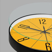 Milan – Wanduhr im Nordischen Stil mit Präzisionsuhrwerk - Wanduhr - Schwarzer Rahmen mit orangefarbenem Ziffernblatt - Voldeva