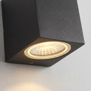 Minimalistische LED - Wandleuchte für Außenbereich - Wandleuchte - Auf&Ab - Voldeva