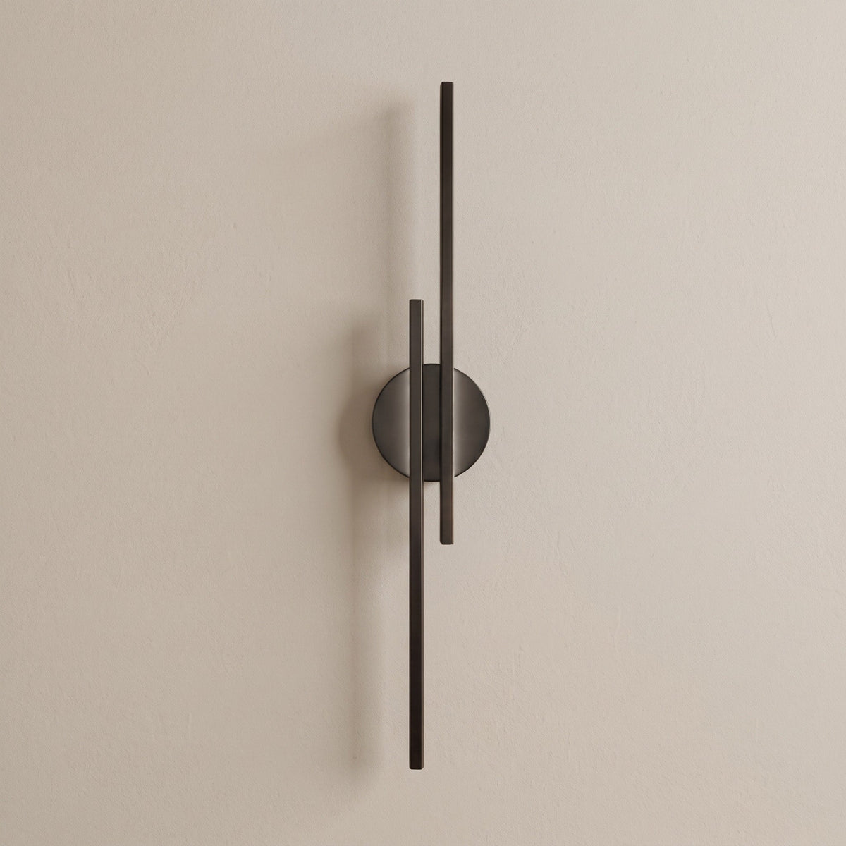 Minimalistische Wandleuchte mit Linearem Design und Scheibenelement - Wall Light Fixtures - Schwarz - Voldeva