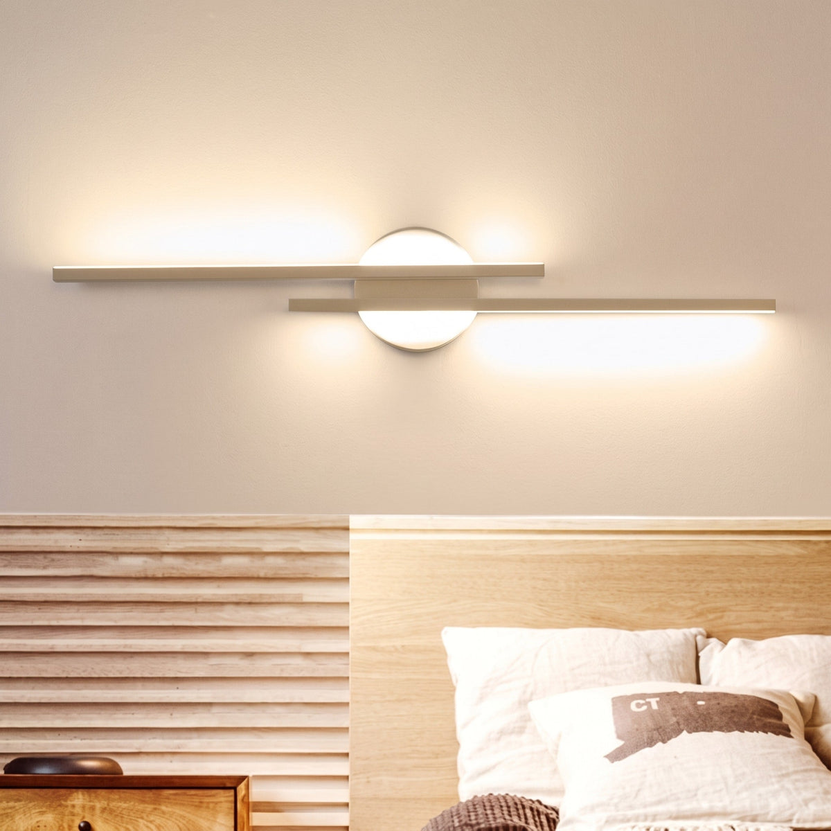 Minimalistische Wandleuchte mit Linearem Design und Scheibenelement - Wall Light Fixtures - Weiß - Voldeva