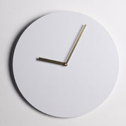 Minimalistischer Runder Wanduhr ohne Ziffern - Wanduhr - Weiß - Voldeva